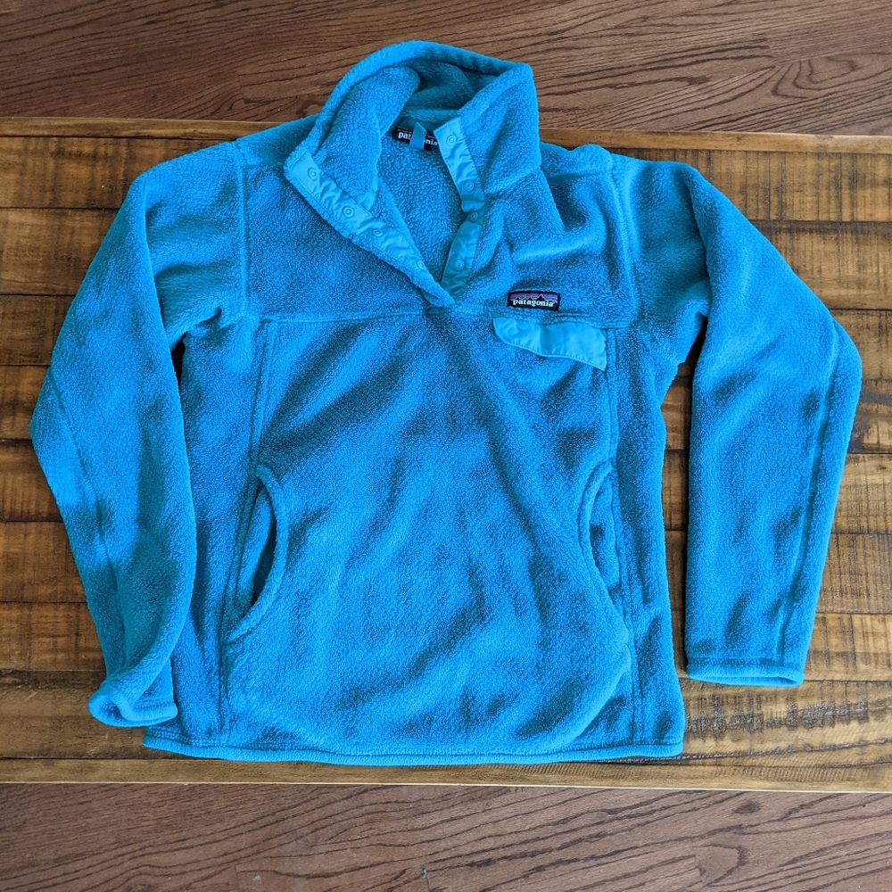 Patagonia sweatshirt